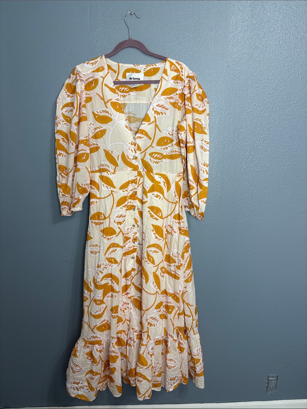 De Loreta Yellow Leaf-Print V-Neck Maxi Dress